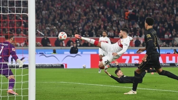 VfB Stuttgart Menang 5-2 atas Augsburg dalam Pertandingan Penuh Gol