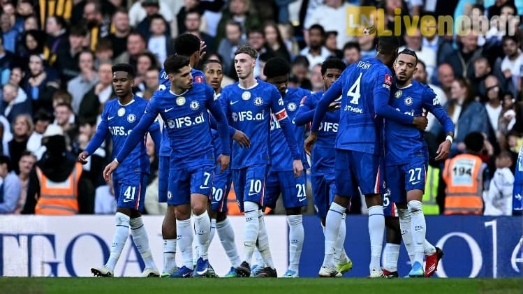 Chelsea menang telak 7-0 atas Port Vale dalam pertandingan dominan. Simak jalannya laga dan analisis lengkapnya.